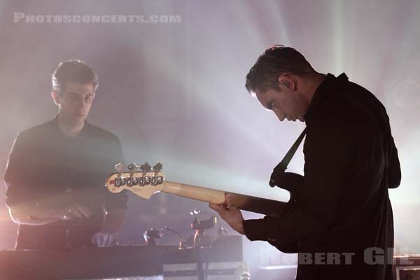 THE XX - 2012-09-06 - PARIS - Cirque d'Hiver Bouglione - Oliver Sim - James Thomas Smith